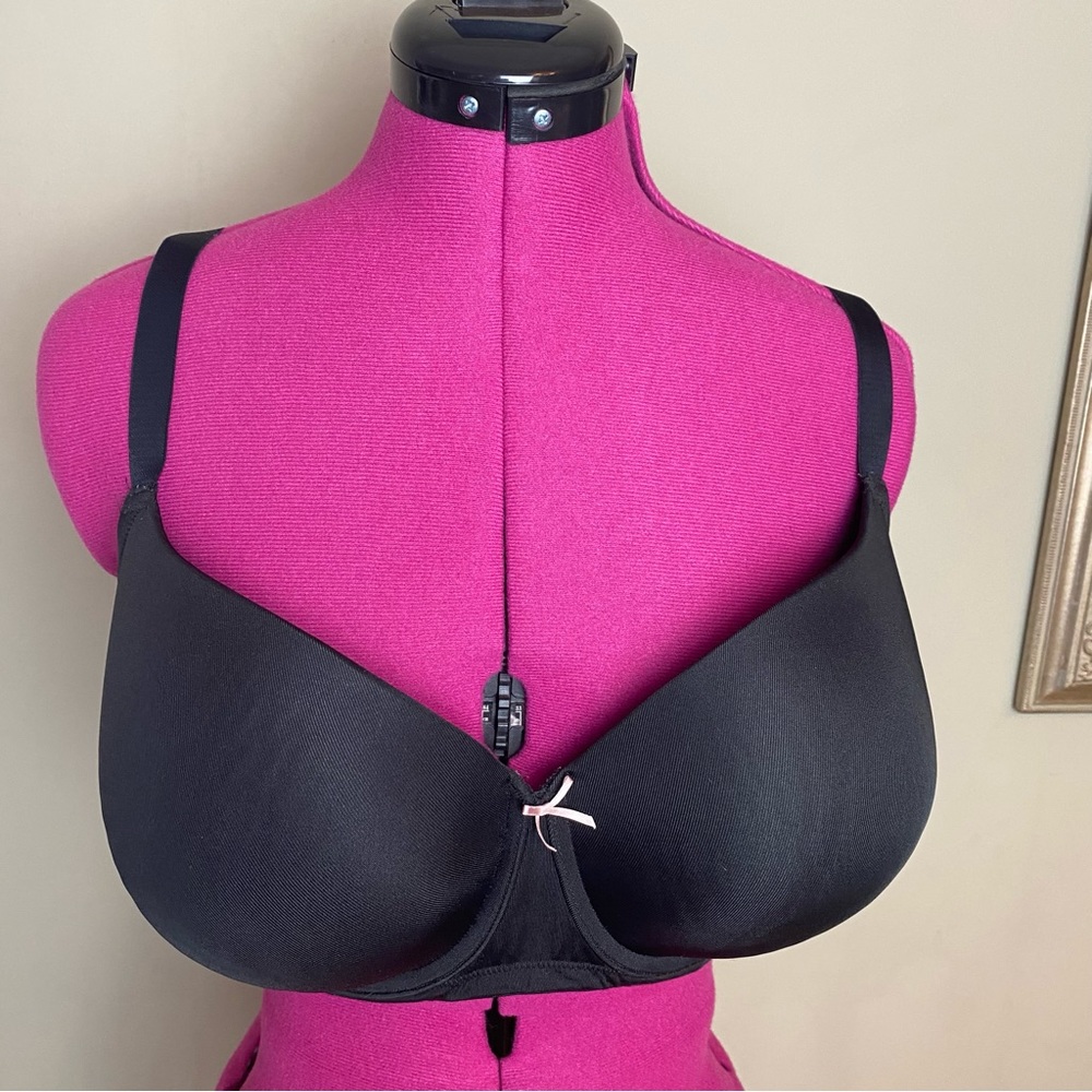 Cacique Women Intimates&Sleepwear Bra Lined Full
Coverage Satin Black 42DDD